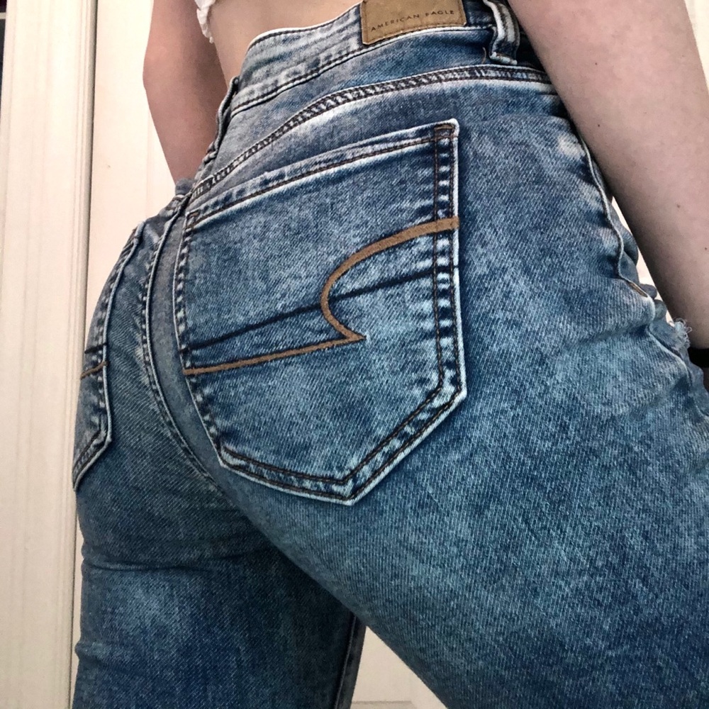 Acid Wash Distressed Skinny Jeans